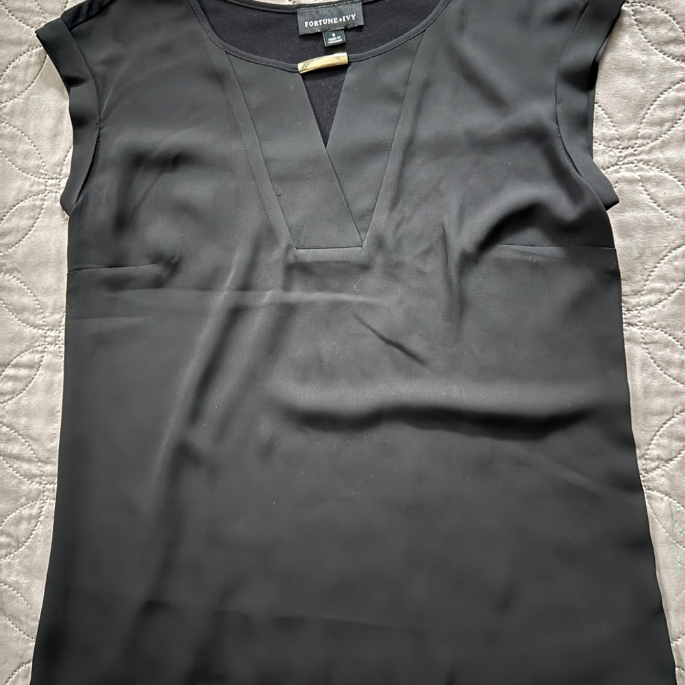 Fortune & Ivy Women's Black Blouse